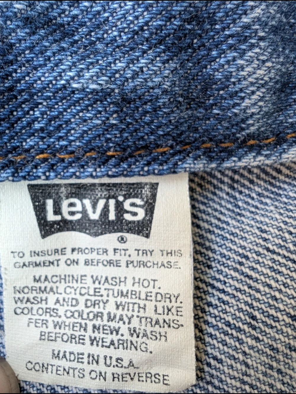 1993 Vintage Levi's Men's Blue Denim Jean Jacket